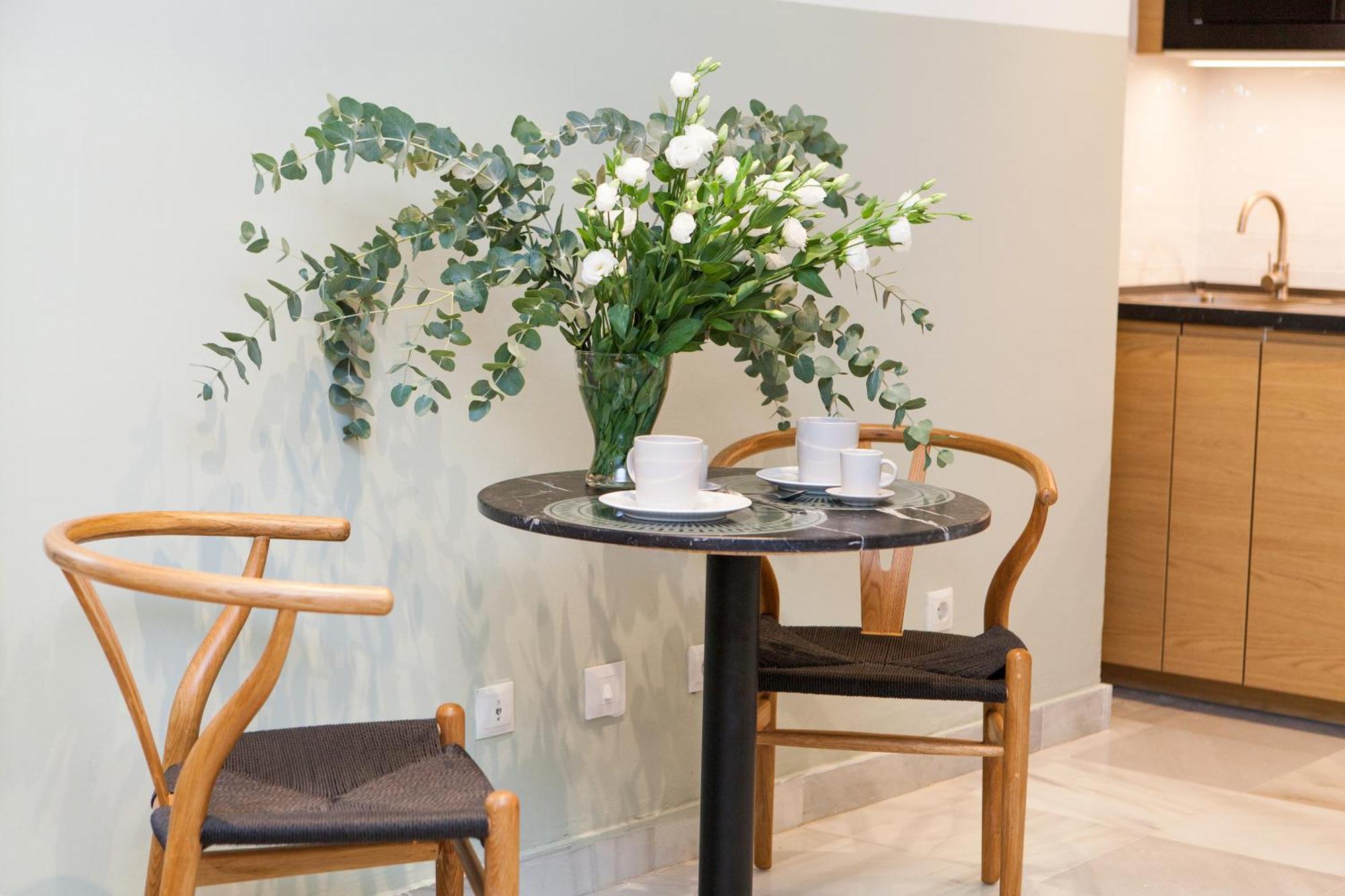 Galera Suites Севилья Экстерьер фото