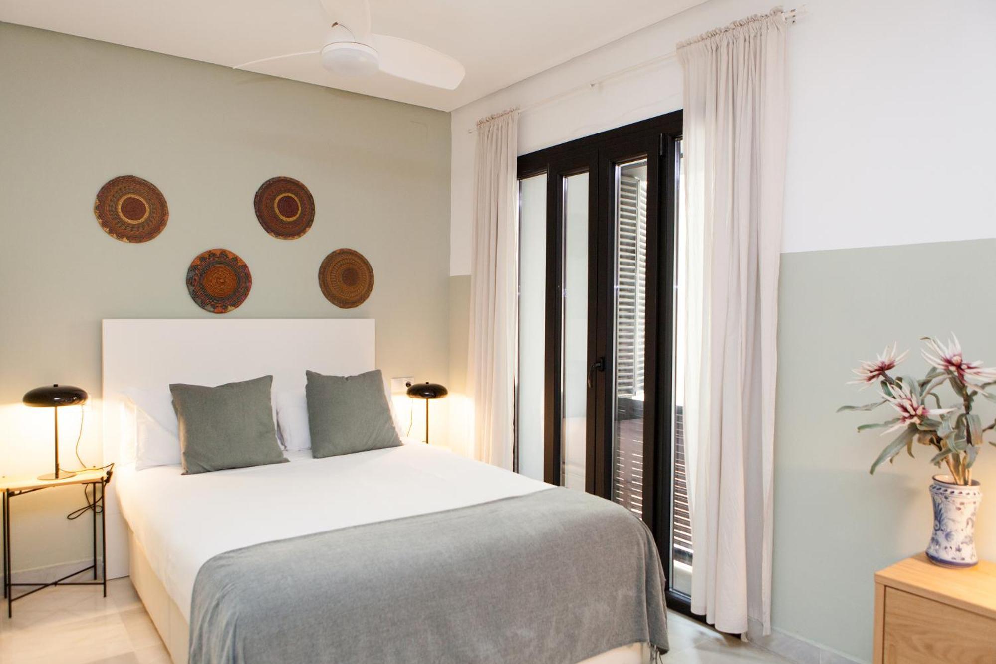 Galera Suites Севилья Экстерьер фото