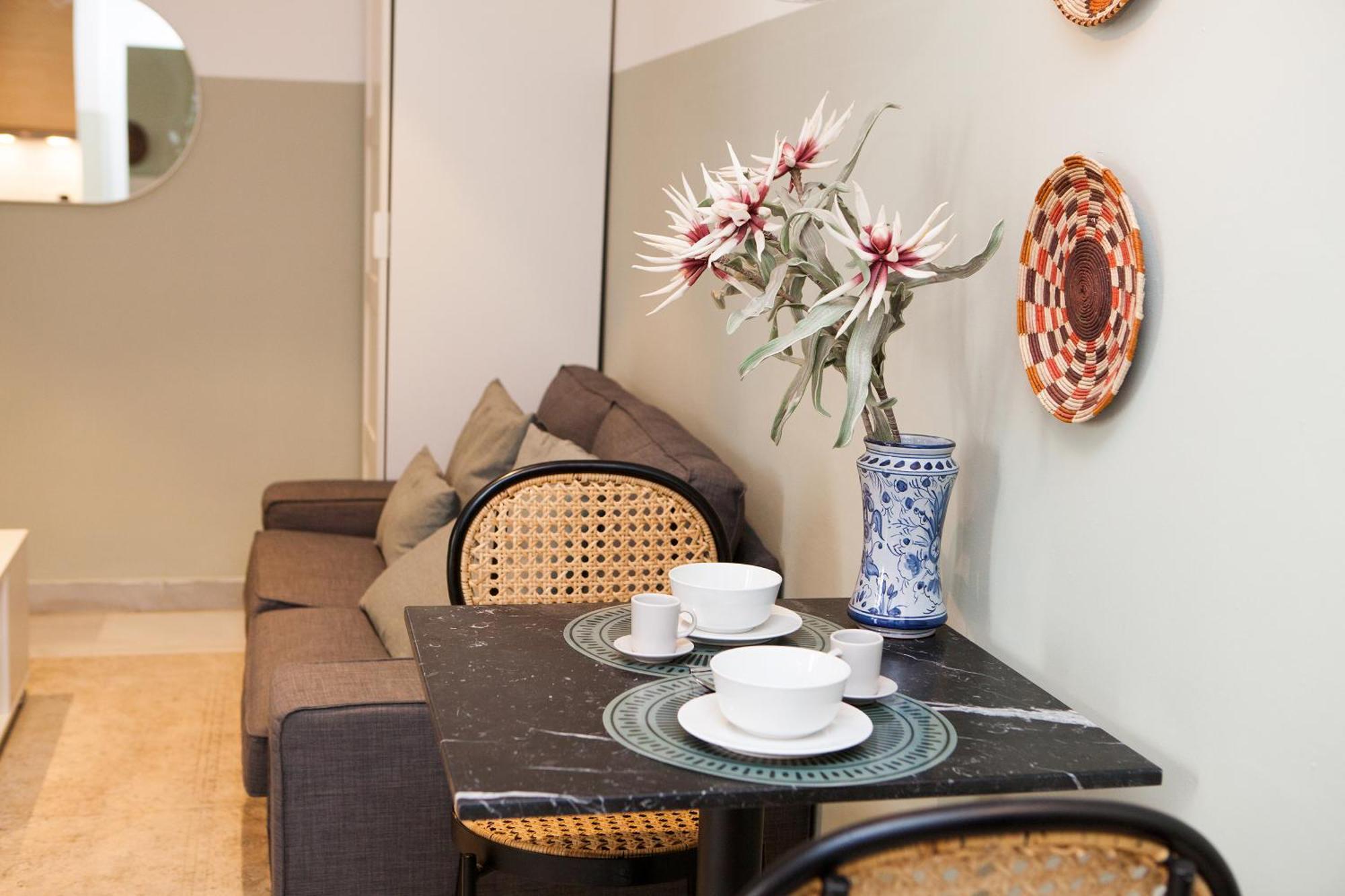 Galera Suites Севилья Экстерьер фото